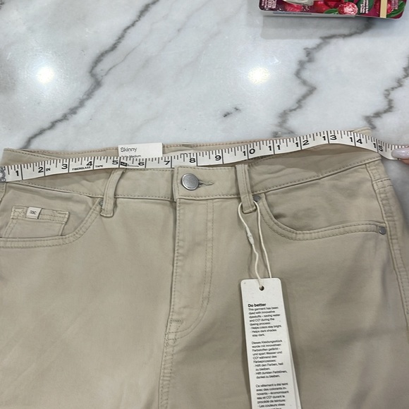 Esprit Light Cargo Pants NWT - Picture 6 of 14